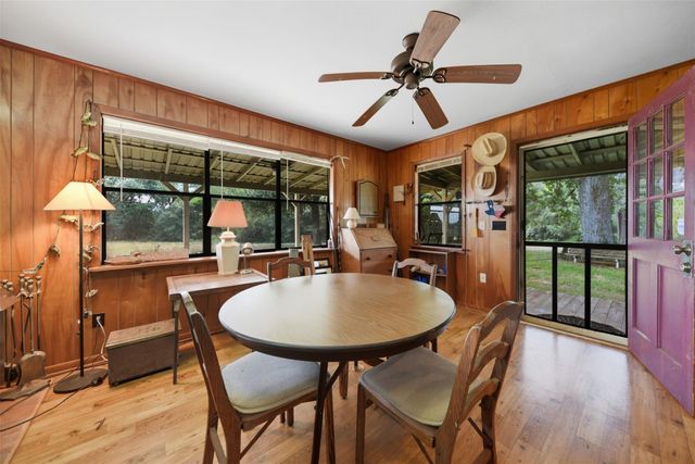 4367 Scranton Grove Road, Bellville, TX 77418