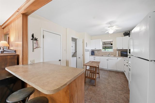 4367 Scranton Grove Road, Bellville, TX 77418