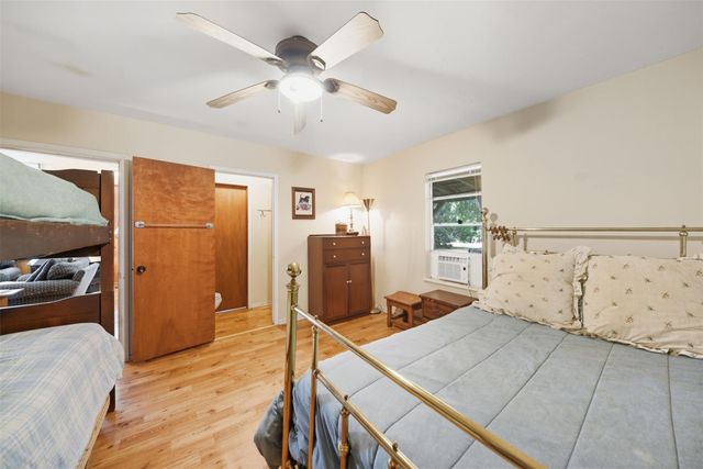 4367 Scranton Grove Road, Bellville, TX 77418
