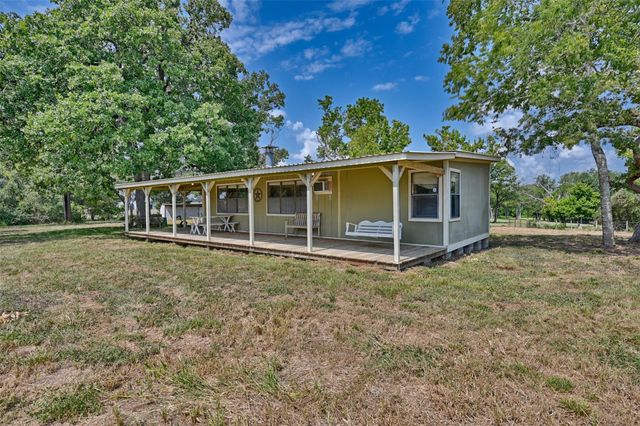 4367 Scranton Grove Road, Bellville, TX 77418