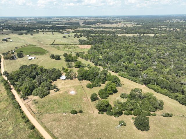 4367 Scranton Grove Road, Bellville, TX 77418
