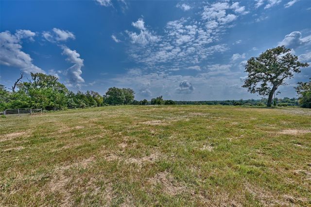 4367 Scranton Grove Road, Bellville, TX 77418