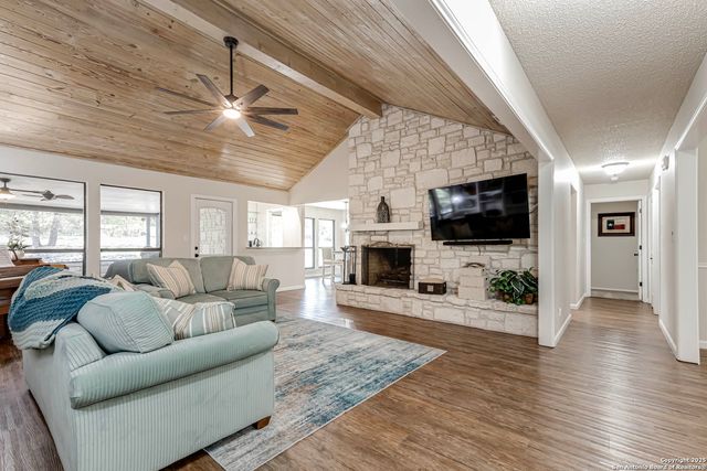 8718 Paisano Pass, San Antonio, TX 78255