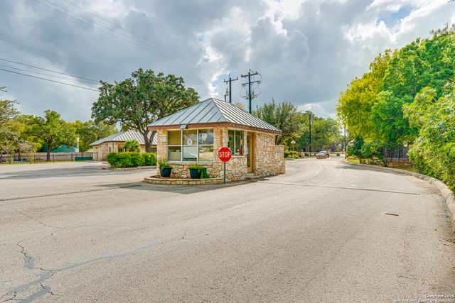 8718 Paisano Pass, San Antonio, TX 78255