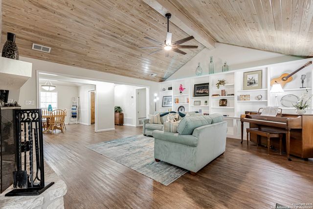 8718 Paisano Pass, San Antonio, TX 78255