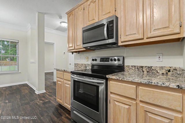 3103 Shadow Wood Drive, Ocean Springs, MS 39564