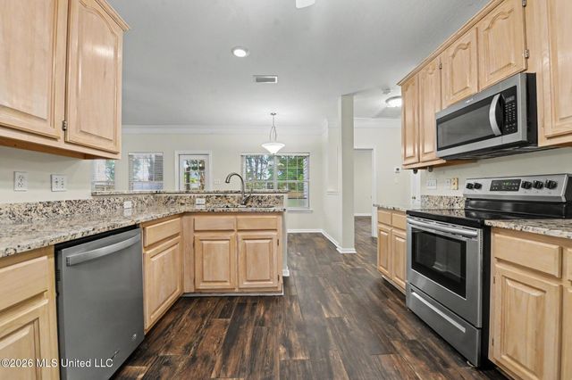 3103 Shadow Wood Drive, Ocean Springs, MS 39564