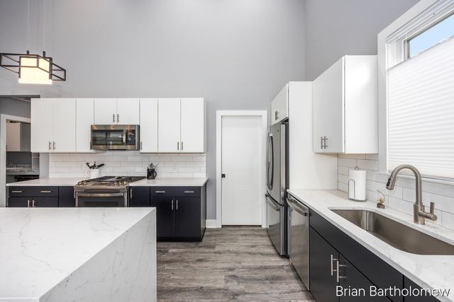 2930 Isle Water Drive, Belmont, MI 49306