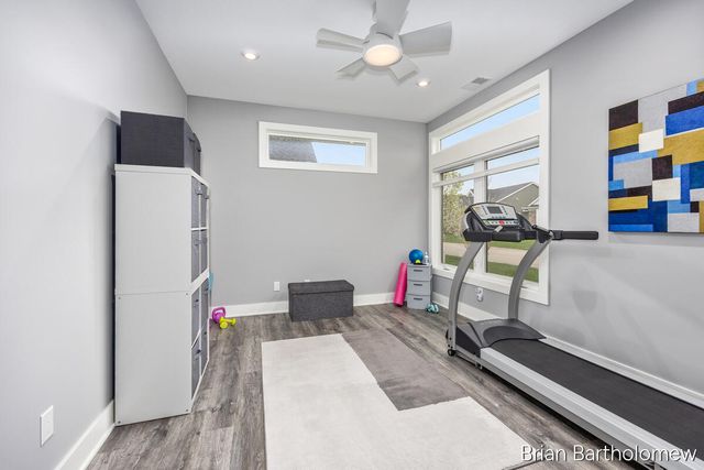2930 Isle Water Drive, Belmont, MI 49306