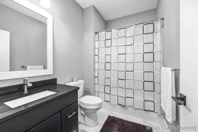 2930 Isle Water Drive, Belmont, MI 49306