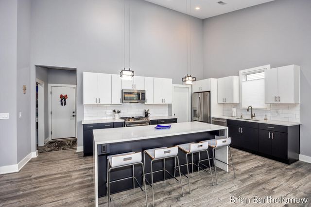 2930 Isle Water Drive, Belmont, MI 49306