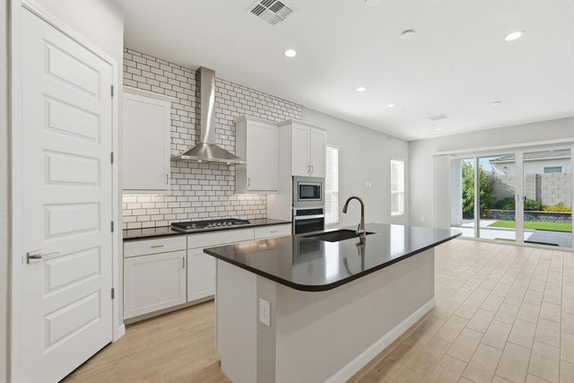 5028 E Shady Glen Avenue, Scottsdale, AZ 85254