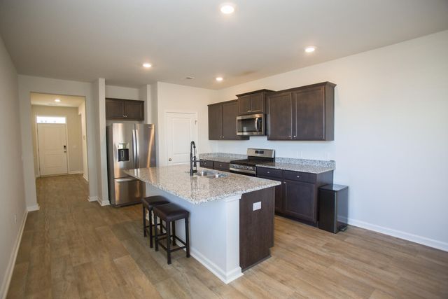 212 N Light Way, Summerville, SC 29486