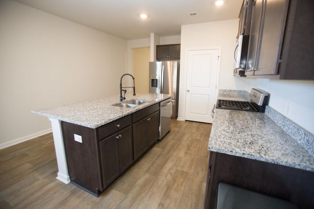 212 N Light Way, Summerville, SC 29486