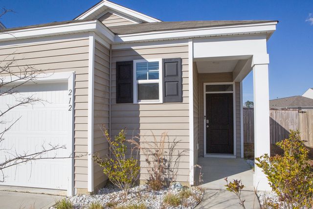 212 N Light Way, Summerville, SC 29486