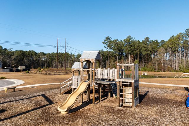 212 N Light Way, Summerville, SC 29486