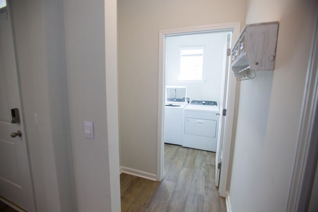 212 N Light Way, Summerville, SC 29486