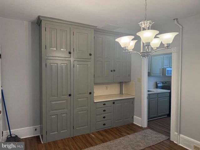 220 S WASHINGTON ST, Boyertown, PA 19512