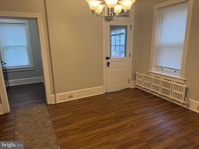 220 S WASHINGTON ST, Boyertown, PA 19512