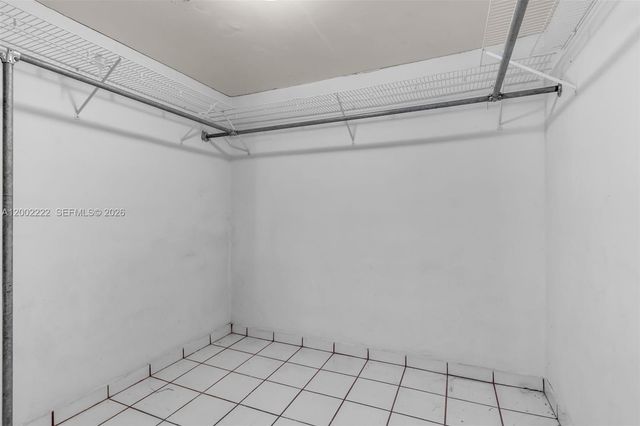 3194 SW 6th St, Miami, FL 33135