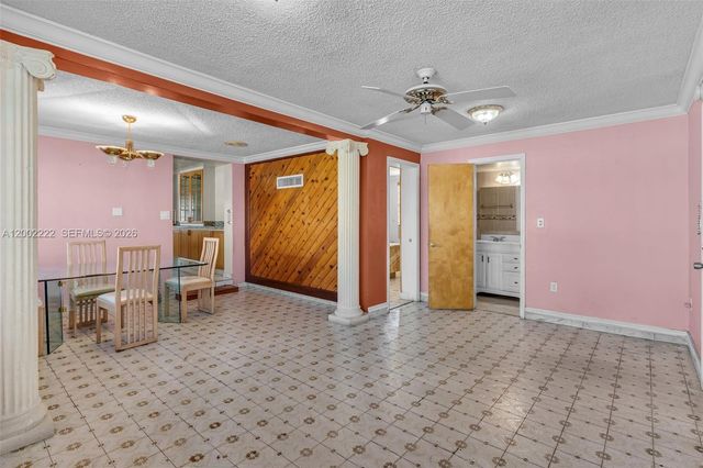 3194 SW 6th St, Miami, FL 33135