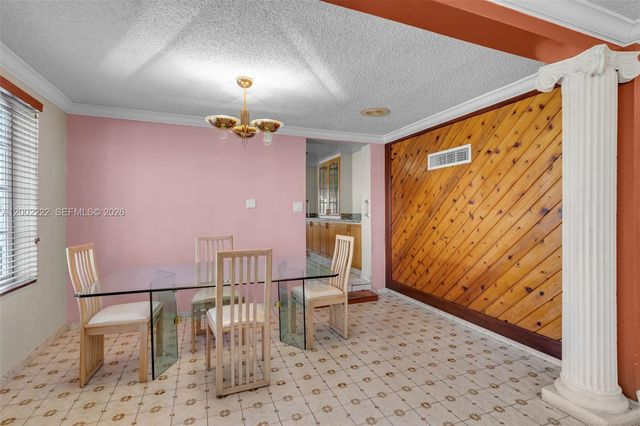 3194 SW 6th St, Miami, FL 33135