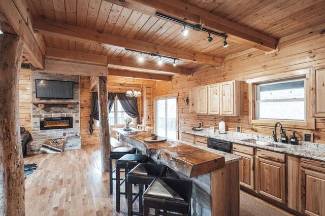 28845 Big Pine Road, Logan, OH 43138