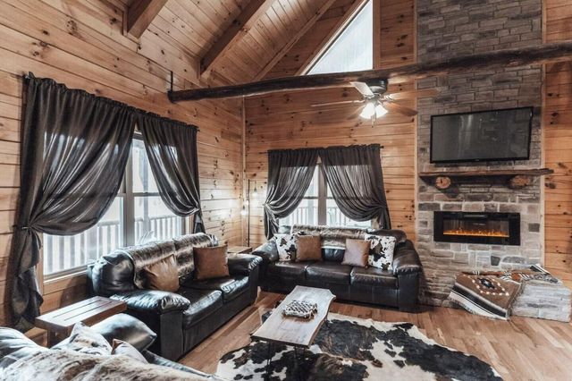 28845 Big Pine Road, Logan, OH 43138