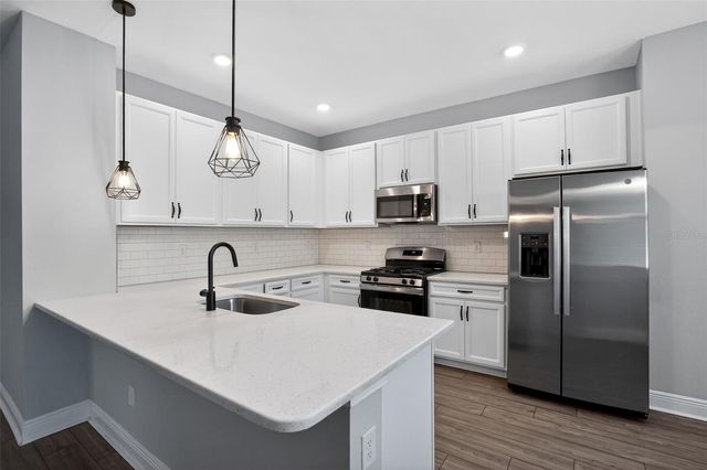 8131 TEA OLIVE TERRACE, Palmetto, FL 34221