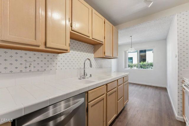 355 S Madison Avenue 122, Pasadena, CA 91101