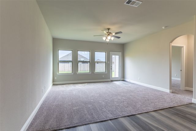 7814 Willow Court, Greenville, TX 75402