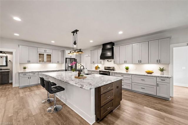 2560 John Lewis Road, Burlington, NC 27217