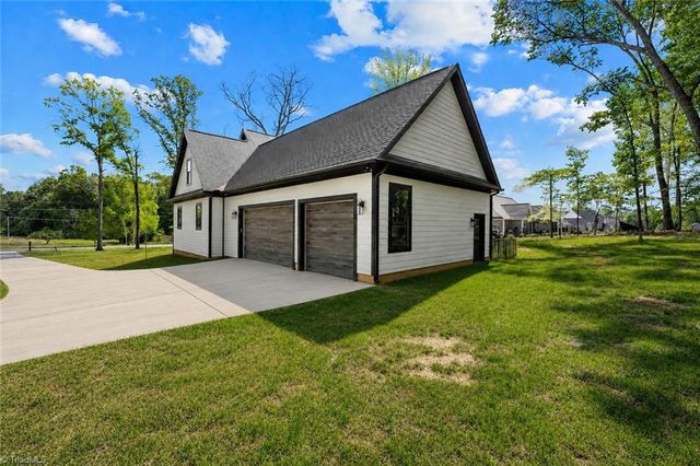 2560 John Lewis Road, Burlington, NC 27217