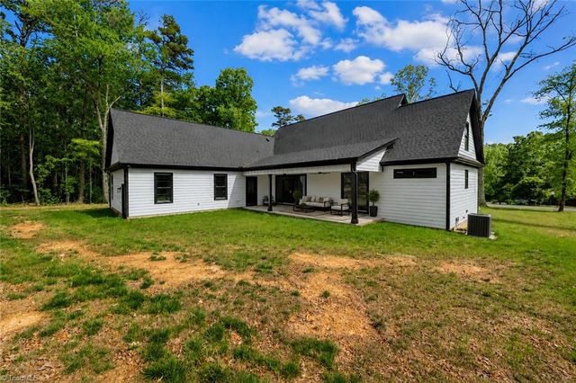 2560 John Lewis Road, Burlington, NC 27217