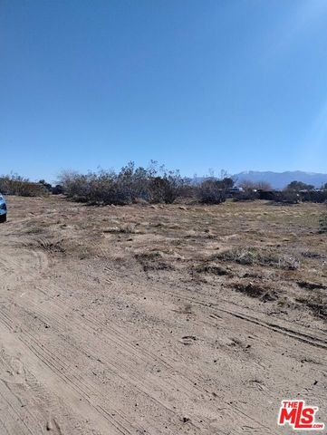 111 E 12 Street, Sun Village, CA 93543