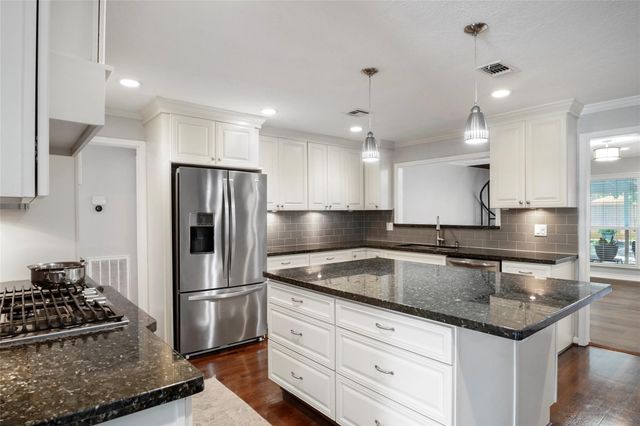 1803 Libbey Drive, Houston, TX 77018