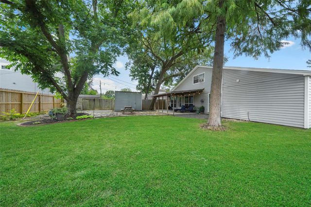 1803 Libbey Drive, Houston, TX 77018