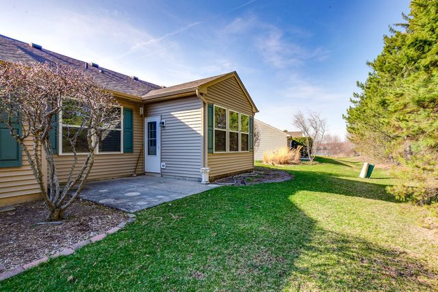 651 S Essington Drive, Round Lake, IL 60073