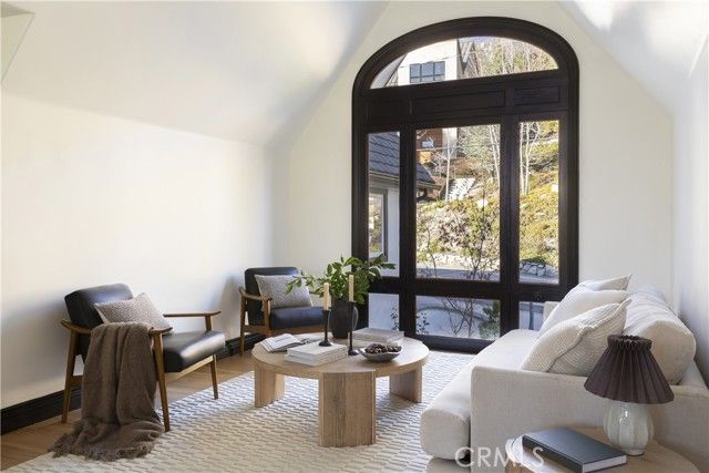 729 Brentwood, Lake Arrowhead, CA 92352