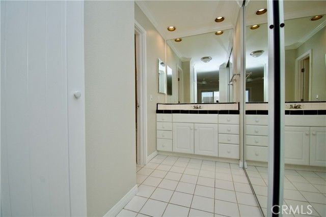 17070 Los Modelos, Fountain Valley, CA 92708