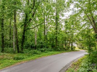 99999 Reynolds School Road, Asheville, NC 28806