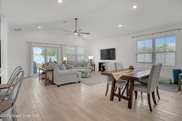 2072 Advana Street NE, Palm Bay, FL 32905