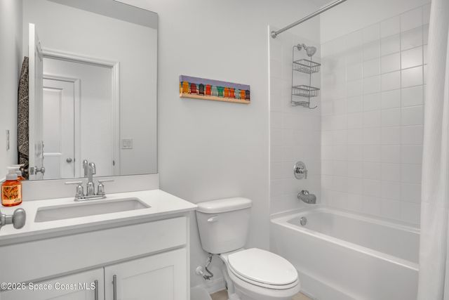 2072 Advana Street NE, Palm Bay, FL 32905