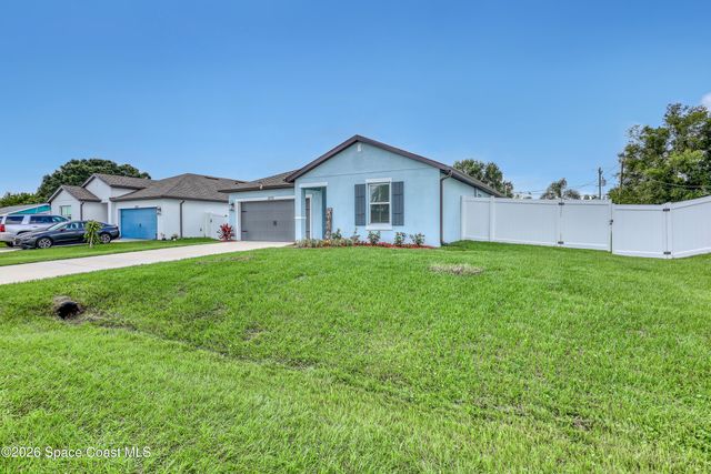 2072 Advana Street NE, Palm Bay, FL 32905