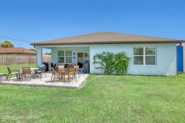 2072 Advana Street NE, Palm Bay, FL 32905