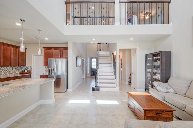 12902 Oak Falls Drive, Pearland, TX 77584