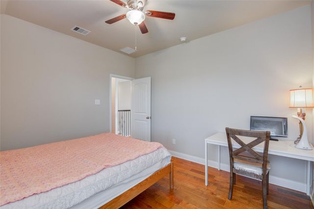 12902 Oak Falls Drive, Pearland, TX 77584