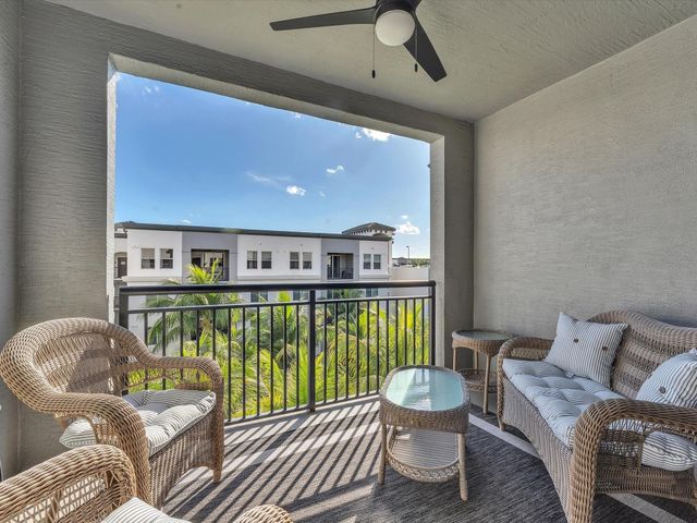 1660 Renaissance Commons Boulevard 2628, Boynton Beach, FL 33426