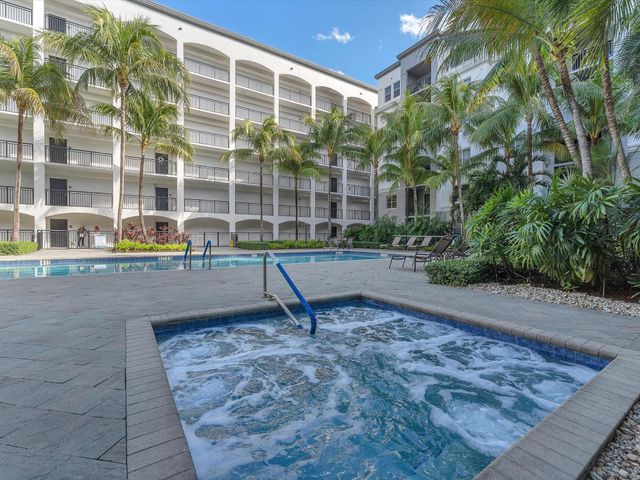 1660 Renaissance Commons Boulevard 2628, Boynton Beach, FL 33426