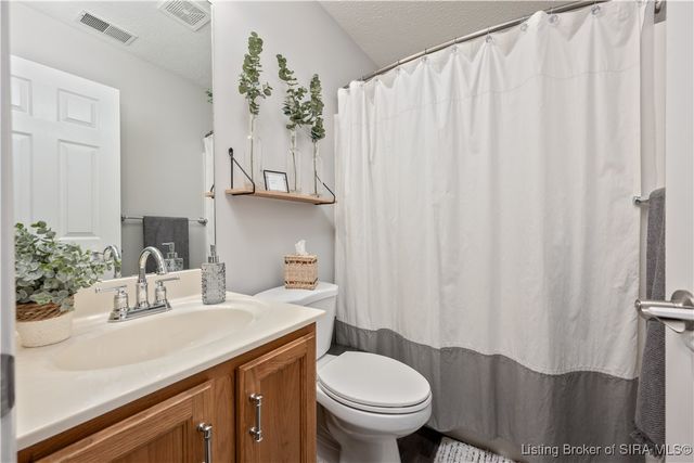 2311 Kingsfield Street, Jeffersonville, IN 47130